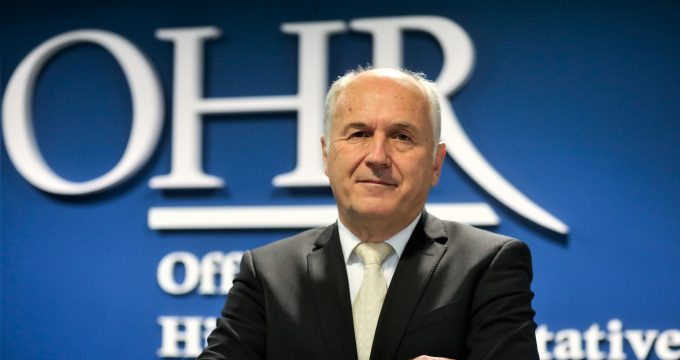 Valentin Inzko - Top international official in Bosnia bans denial of genocide